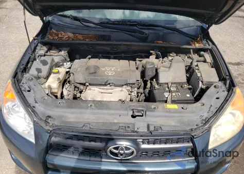 2010 Toyota Rav4 z USA, uszkodzony, nr VIN JTMBF4DV5AD025927